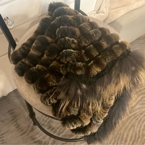 Fur cape. Rabbit from the Kelli Kouri designer from Texas. Sought after. - Picture 4 of 5